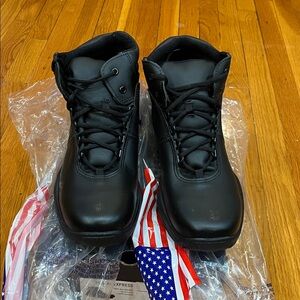 REEBOK BRAND NEW IN BOX MEN’S DUTY/UNIFORM BLACK LEATHER BOOTS SIZE 10 NO FLAWS